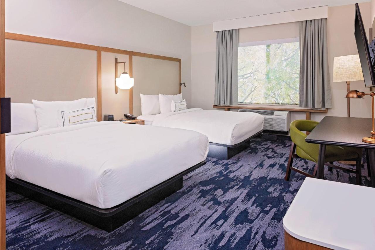 Fairfield Inn & Suites By Marriott Queensbury Glens Falls/Lake George Exterior photo